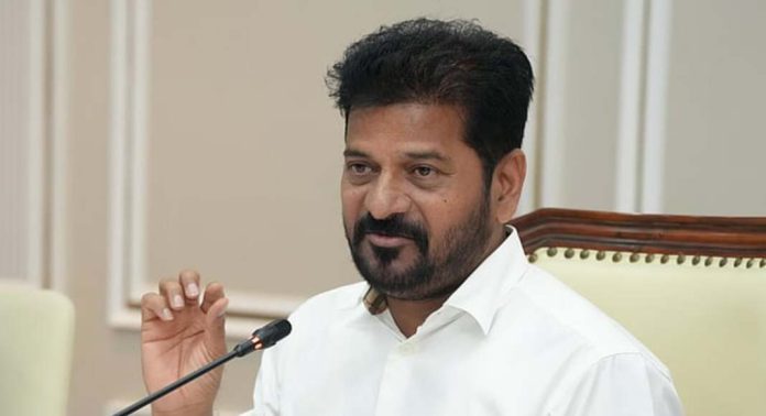 തെലങ്കാന മുഖ്യമന്ത്രി രേവന്ത് റെഡ്ഡിയുടെ പ്രസ്താവന വിവാദത്തിൽ തെലങ്കാന മുഖ്യമന്ത്രി രേവന്ത് റെഡ്ഡിയുടെ പ്രസ്താവന വിവാദത്തിൽ