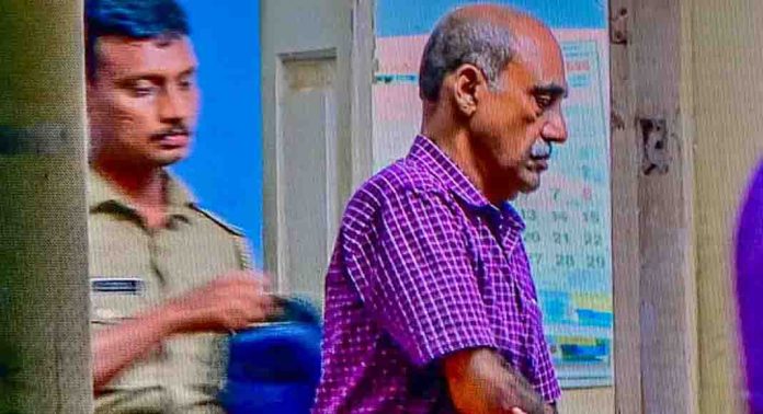 ശബരിമല സ്വർണ്ണക്കൊള്ളയിൽ കെ എസ് ബൈജുവിന് മുഖ്യ പങ്കെന്ന് എസ്ഐടിയുടെ കണ്ടെത്തൽ ശബരിമല സ്വർണ്ണക്കൊള്ളയിൽ കെ എസ് ബൈജുവിന് മുഖ്യ പങ്കെന്ന് എസ്ഐടിയുടെ കണ്ടെത്തൽ