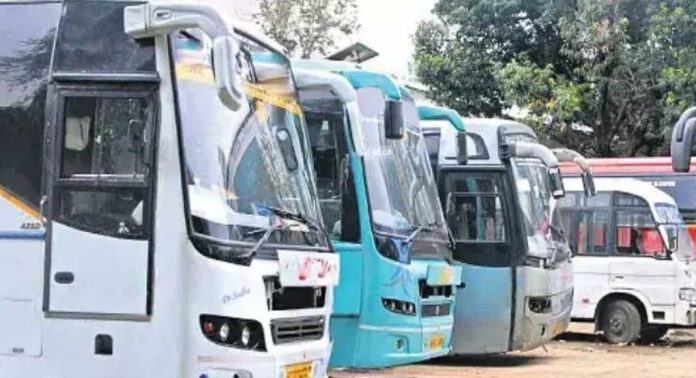 കേരളത്തിൽ നിന്നുള്ള അന്തര് സംസ്ഥാന സ്വകാര്യ ബസുകള് നാളെ മുതൽ സര്വീസ് നിര്ത്തിവെയ്ക്കുന്നു കേരളത്തിൽ നിന്നുള്ള അന്തര് സംസ്ഥാന സ്വകാര്യ ബസുകള് നാളെ മുതൽ സര്വീസ് നിര്ത്തിവെയ്ക്കുന്നു