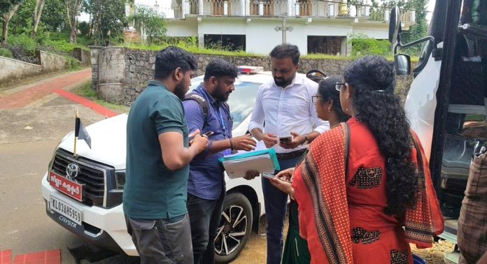 തീവ്ര വോട്ടര് പട്ടിക പരിഷ്കരണം : ജില്ലാ കളക്ടര് പ്രവര്ത്തനം വിലയിരുത്തി തീവ്ര വോട്ടര് പട്ടിക പരിഷ്കരണം : ജില്ലാ കളക്ടര് പ്രവര്ത്തനം വിലയിരുത്തി