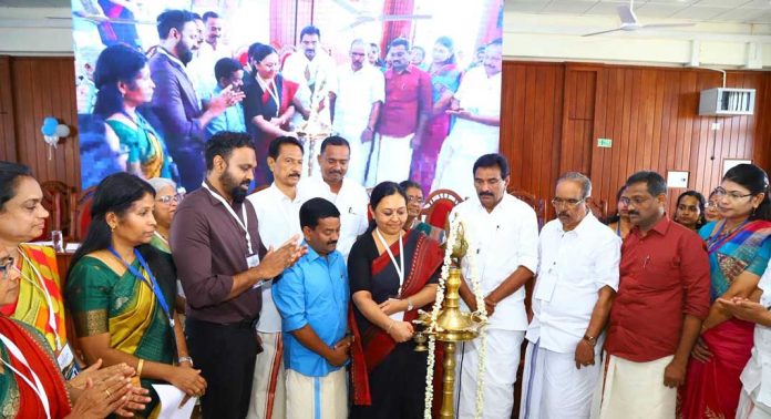 ജില്ലയുടെ സമഗ്രവികസനത്തിന് ആസൂത്രണ സമിതി സെക്രട്ടേറിയറ്റ് മന്ദിരം കരുത്ത് പകരും : മന്ത്രി വീണാ ജോര്ജ് ജില്ലയുടെ സമഗ്രവികസനത്തിന് ആസൂത്രണ സമിതി സെക്രട്ടേറിയറ്റ് മന്ദിരം കരുത്ത് പകരും : മന്ത്രി വീണാ ജോര്ജ്