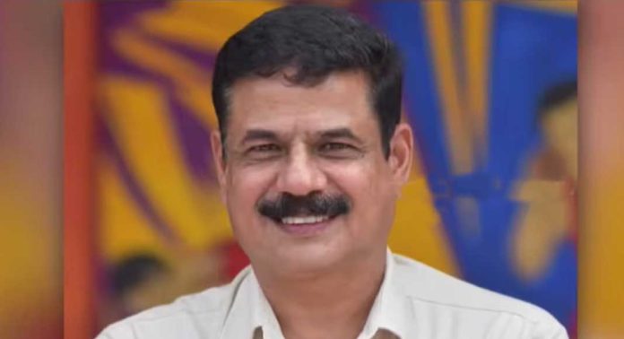 കണ്ണൂര് മുന് എസിപി ടികെ രത്നകുമാര് ശ്രീകണ്ഠാപുരം നഗരസഭയില് എല്ഡിഎഫ് സ്ഥാനാര്ഥി കണ്ണൂര് മുന് എസിപി ടികെ രത്നകുമാര് ശ്രീകണ്ഠാപുരം നഗരസഭയില് എല്ഡിഎഫ് സ്ഥാനാര്ഥി