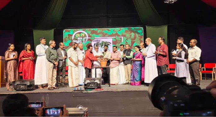 കുട്ടിക്കാനം മരിയൻ കോളേജിൽ ഏഴാമത് റെയിൻ ഇന്റർനാഷണൽ നേച്ചർ ഫിലിം ഫെസ്റ്റിവൽ തുടങ്ങി കുട്ടിക്കാനം മരിയൻ കോളേജിൽ ഏഴാമത് റെയിൻ ഇന്റർനാഷണൽ നേച്ചർ ഫിലിം ഫെസ്റ്റിവൽ തുടങ്ങി