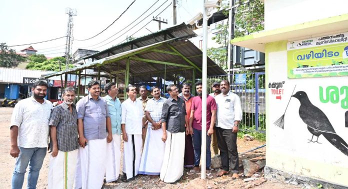 മാലിന്യം വലിച്ചെറിയൽ നിരീക്ഷിക്കാൻ നഗരത്തിൽ എ ഐ ക്യാമറകൾ സജ്ജം മാലിന്യം വലിച്ചെറിയൽ നിരീക്ഷിക്കാൻ നഗരത്തിൽ എ ഐ ക്യാമറകൾ സജ്ജം