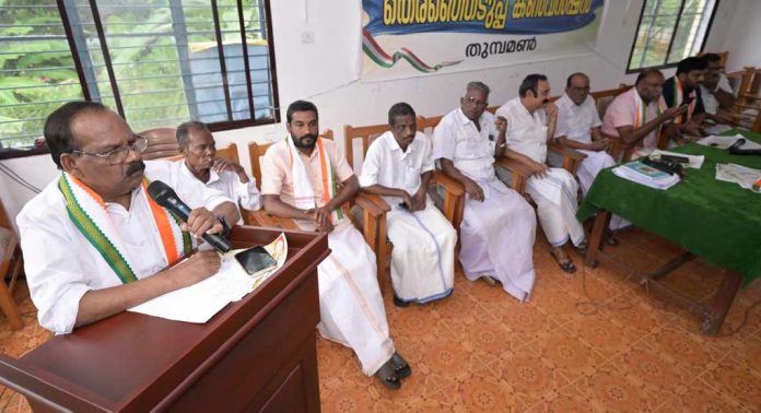 സ്വർണ കൊള്ളക്കാരെ രക്ഷിക്കാൻ സിപിഎമ്മിന് കൂട്ട് ബിജെപി ; പന്തളം സുധാകരൻ സ്വർണ കൊള്ളക്കാരെ രക്ഷിക്കാൻ സിപിഎമ്മിന് കൂട്ട് ബിജെപി ; പന്തളം സുധാകരൻ