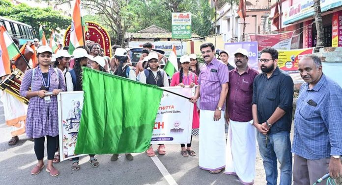 സർദാർ@150 ഏകതാ പദയാത്ര – അടൂരിൽ സംഘടിപ്പിച്ചു സർദാർ@150 ഏകതാ പദയാത്ര – അടൂരിൽ സംഘടിപ്പിച്ചു