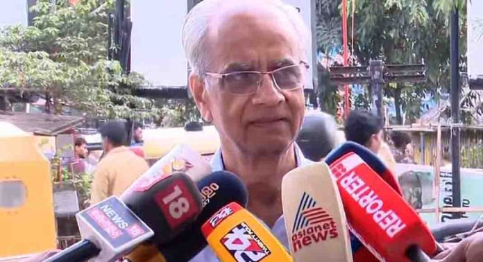 കണ്ഠരര് രാജീവര് അറസ്റ്റിലായ സംഭവത്തിൽ പ്രതികരിക്കാതെ കെ ജയകുമാർ കണ്ഠരര് രാജീവര് അറസ്റ്റിലായ സംഭവത്തിൽ പ്രതികരിക്കാതെ കെ ജയകുമാർ