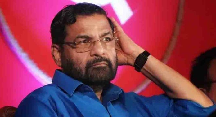കടകംപള്ളി സുരേന്ദ്രനെതിരെ കഴക്കൂട്ടത്ത് ഫ്ലക്സ് കടകംപള്ളി സുരേന്ദ്രനെതിരെ കഴക്കൂട്ടത്ത് ഫ്ലക്സ്