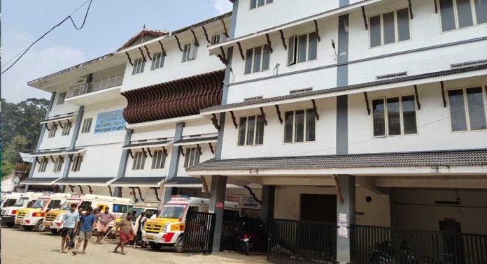 ശബരിമല തീര്ഥാടനം : സ്ഥിരമായി കഴിക്കുന്ന മരുന്നുകള് വ്രതകാലത്ത് നിര്ത്തരുത് ശബരിമല തീര്ഥാടനം : സ്ഥിരമായി കഴിക്കുന്ന മരുന്നുകള് വ്രതകാലത്ത് നിര്ത്തരുത്