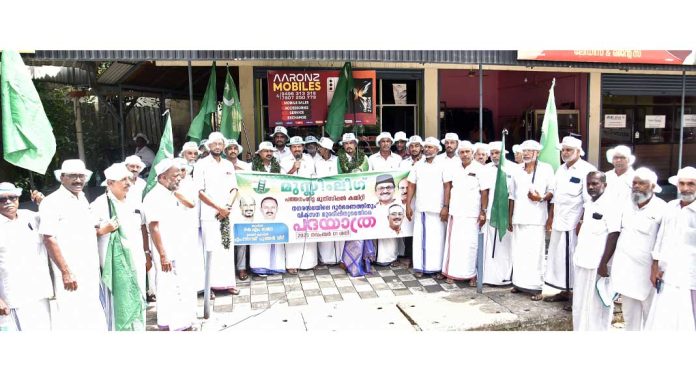 മുസ്ലിം ലീഗ് മുൻസിപ്പൽ കമ്മിറ്റിയുടെ നേതൃത്വത്തിൽ പദയാത്ര നടത്തി മുസ്ലിം ലീഗ് മുൻസിപ്പൽ കമ്മിറ്റിയുടെ നേതൃത്വത്തിൽ പദയാത്ര നടത്തി