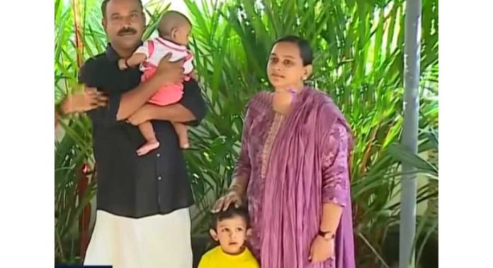 കേരളത്തിലെ ഏറ്റവും പ്രായം കുറഞ്ഞ പഞ്ചായത്ത് പ്രസിഡന്റ് ; 5 വർഷം പൂർത്തിയാക്കി രേഷ്മ മറിയം റോയ് കേരളത്തിലെ ഏറ്റവും പ്രായം കുറഞ്ഞ പഞ്ചായത്ത് പ്രസിഡന്റ് ; 5 വർഷം പൂർത്തിയാക്കി രേഷ്മ മറിയം റോയ്