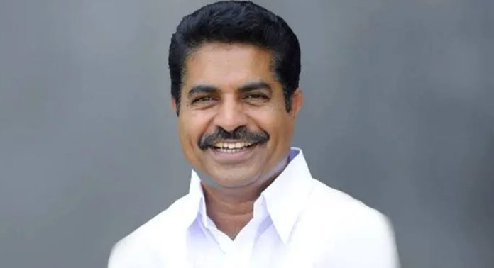 ശബരിമല സ്വര്ണക്കൊള്ളയില് ഉണ്ണികൃഷ്ണന് പോറ്റിയുമായി ജോണ് ബ്രിട്ടാസ് എം പിയുടെ ബന്ധം അന്വേഷിക്കണമെന്ന് അടൂര് പ്രകാശ് എംപി ശബരിമല സ്വര്ണക്കൊള്ളയില് ഉണ്ണികൃഷ്ണന് പോറ്റിയുമായി ജോണ് ബ്രിട്ടാസ് എം പിയുടെ ബന്ധം അന്വേഷിക്കണമെന്ന് അടൂര് പ്രകാശ് എംപി