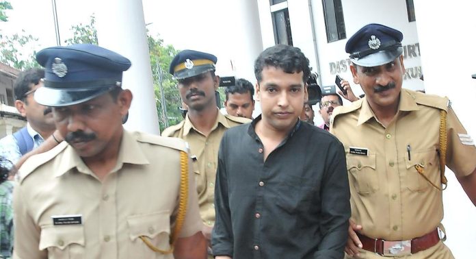 നടിയെ ആക്രമിച്ച സംഭവം ; പൾസർ സുനി സ്ഥിരം കുറ്റവാളി – കുടുക്കിയത് മെമ്മറി കാർഡ് നടിയെ ആക്രമിച്ച സംഭവം ; പൾസർ സുനി സ്ഥിരം കുറ്റവാളി – കുടുക്കിയത് മെമ്മറി കാർഡ്