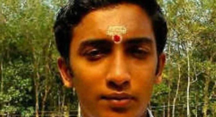 എബിവിപി പ്രവർത്തകനായിരുന്ന വിശാൽ വധക്കേസിൽ എല്ലാ പ്രതികളെയും വെറുതെ വിട്ട് കോടതി എബിവിപി പ്രവർത്തകനായിരുന്ന വിശാൽ വധക്കേസിൽ എല്ലാ പ്രതികളെയും വെറുതെ വിട്ട് കോടതി