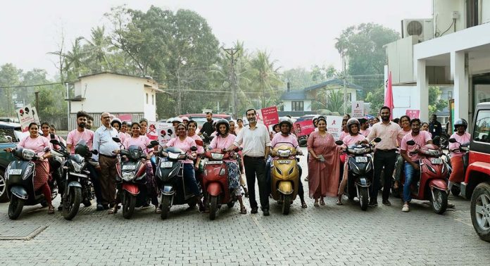 സ്തനാർബുദത്തിനെതിരെ ബോധവത്കരണം നടത്തി സ്തനാർബുദത്തിനെതിരെ ബോധവത്കരണം നടത്തി