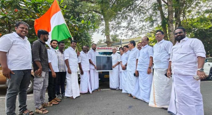 വാക്ക് പാലിക്കപ്പെട്ടു ; മൂഴിയാർ ആദിവാസി ഉന്നതിയിലെ മുഴുവൻ ഷെഡ്ഡുകൾക്കും സോളാർ വെച്ച് നൽകി വാക്ക് പാലിക്കപ്പെട്ടു ; മൂഴിയാർ ആദിവാസി ഉന്നതിയിലെ മുഴുവൻ ഷെഡ്ഡുകൾക്കും സോളാർ വെച്ച് നൽകി
