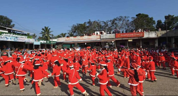 വെച്ചൂച്ചിറ എണ്ണൂറാംവയൽ സി എം എസ് സ്കൂളിൽ ക്രിസ്തുമസ് ആഘോഷം സംഘടിപ്പിച്ചു വെച്ചൂച്ചിറ എണ്ണൂറാംവയൽ സി എം എസ് സ്കൂളിൽ ക്രിസ്തുമസ് ആഘോഷം സംഘടിപ്പിച്ചു