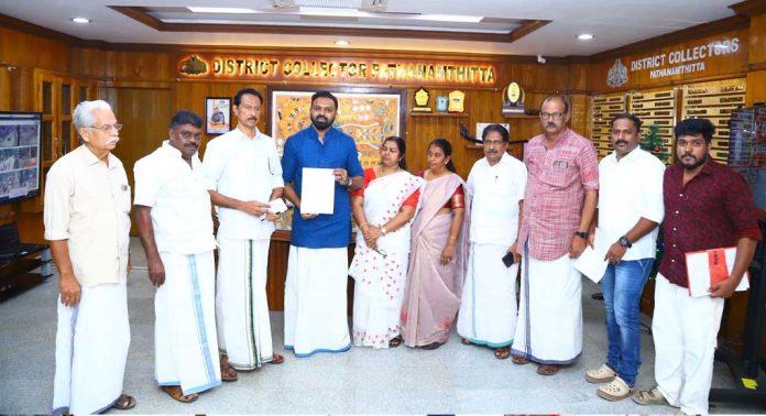 കരട് വോട്ടര്പട്ടിക പ്രകാശനം ചെയ്തു ; ജില്ലയില് ആകെ 9,49,632 വോട്ടര്മാര് കരട് വോട്ടര്പട്ടിക പ്രകാശനം ചെയ്തു ; ജില്ലയില് ആകെ 9,49,632 വോട്ടര്മാര്