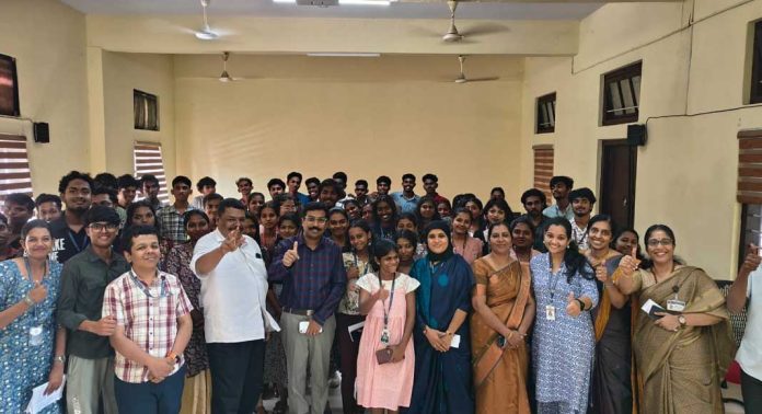 റാന്നിസെന്റ് തോമസ് കോളേജിൽ കരിയർ മീറ്റ് പ്രോഗ്രാം നടത്തി റാന്നിസെന്റ് തോമസ് കോളേജിൽ കരിയർ മീറ്റ് പ്രോഗ്രാം നടത്തി