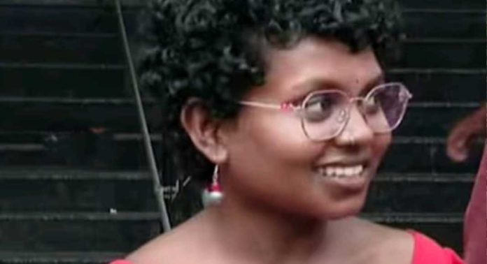 പീരുമേട് സ്വദേശി ചിഞ്ചിന തന്തപ്പേരിലെ നായിക പീരുമേട് സ്വദേശി ചിഞ്ചിന തന്തപ്പേരിലെ നായിക