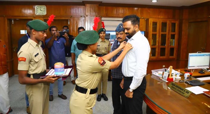 സായുധ സേന പതാകദിനാഘോഷം സംഘടിപ്പിച്ചു സായുധ സേന പതാകദിനാഘോഷം സംഘടിപ്പിച്ചു