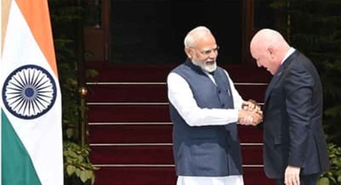 ഇന്ത്യയും ന്യൂസിലൻഡും തമ്മിലുള്ള വ്യാപാര കരാർ പ്രഖ്യാപനത്തിന് പിന്നാലെ രൂക്ഷ വിമർശനവുമായി ന്യൂസിലൻഡ് വിദേശകാര്യ മന്ത്രി ഇന്ത്യയും ന്യൂസിലൻഡും തമ്മിലുള്ള വ്യാപാര കരാർ പ്രഖ്യാപനത്തിന് പിന്നാലെ രൂക്ഷ വിമർശനവുമായി ന്യൂസിലൻഡ് വിദേശകാര്യ മന്ത്രി