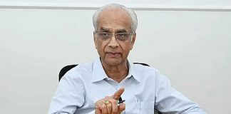 ശബരിമല സ്വർണക്കൊള്ള കേസ് : സ്വർണപ്പാളികളുടെ അറ്റകുറ്റപ്പണിയിൽ നിയമോപദേശം തേടിയെന്ന് ദേവസ്വം ബോർഡ് പ്രസിഡൻ്റ്