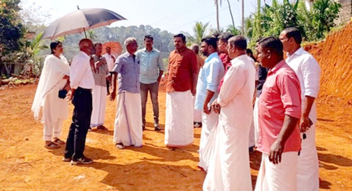 അരുവാപ്പുലം – ഐരവണ് പാലത്തിന്റെ നിര്മ്മാണം പുരോഗമിക്കുന്നു അരുവാപ്പുലം – ഐരവണ് പാലത്തിന്റെ നിര്മ്മാണം പുരോഗമിക്കുന്നു