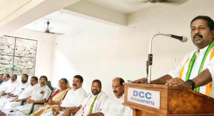 തൊഴിലുറപ്പ് പദ്ധതി അട്ടിമറിക്കാനുള്ള കേന്ദ്രസർക്കാർ നീക്കത്തിനെതിരെ ശക്തമായ പ്രക്ഷോഭങ്ങൾ ആരംഭിക്കും : ജ്യോതിഷ് കുമാർ മലയാലപ്പുഴ തൊഴിലുറപ്പ് പദ്ധതി അട്ടിമറിക്കാനുള്ള കേന്ദ്രസർക്കാർ നീക്കത്തിനെതിരെ ശക്തമായ പ്രക്ഷോഭങ്ങൾ ആരംഭിക്കും : ജ്യോതിഷ് കുമാർ മലയാലപ്പുഴ