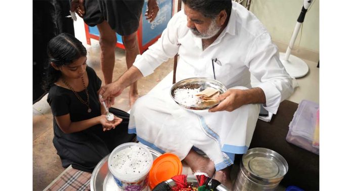 കൽക്കണ്ടവും കുരുമുളകും ; വാവര് നടയിലെ പ്രസാദം കൽക്കണ്ടവും കുരുമുളകും ; വാവര് നടയിലെ പ്രസാദം