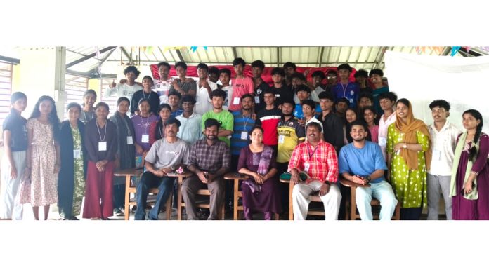 “യുവത ഗ്രാമതയുടെ സമഗ്രതയ്ക്കു വേണ്ടി” – പാലക്കാട് നാഷണൽ സർവീസ് സ്കീം യൂണിറ്റുകളുടെ നേതൃത്വത്തിൽ സപ്തദിന ക്യാമ്പുകൾ ആരംഭിച്ചു “യുവത ഗ്രാമതയുടെ സമഗ്രതയ്ക്കു വേണ്ടി” – പാലക്കാട് നാഷണൽ സർവീസ് സ്കീം യൂണിറ്റുകളുടെ നേതൃത്വത്തിൽ സപ്തദിന ക്യാമ്പുകൾ ആരംഭിച്ചു