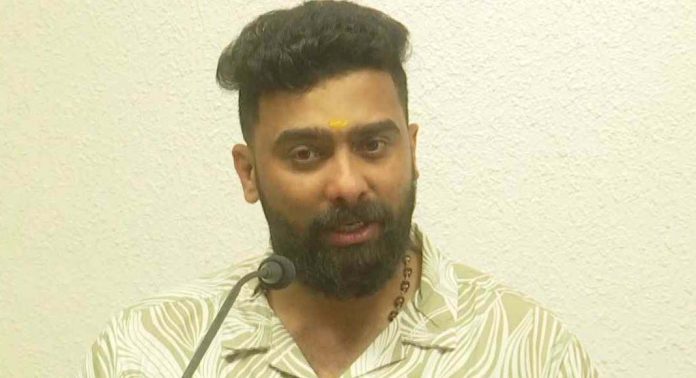 രാഹുൽ മാങ്കൂട്ടത്തിലിനെ അറിയാമായിരുന്നിട്ടും ഷാഫി പറമ്പിൽ പാലക്കാട്ടുകാരെ വഞ്ചിച്ചെന്ന് പ്രശാന്ത് ശിവൻ രാഹുൽ മാങ്കൂട്ടത്തിലിനെ അറിയാമായിരുന്നിട്ടും ഷാഫി പറമ്പിൽ പാലക്കാട്ടുകാരെ വഞ്ചിച്ചെന്ന് പ്രശാന്ത് ശിവൻ