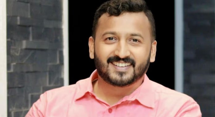 മുഖ്യമന്ത്രിയായി സത്യപ്രതിജ്ഞ ചെയ്ത വിജയെ അഭിനന്ദിച്ച് രാഹുൽ മാങ്കൂട്ടത്തിലിന്റെ ഫേസ്ബുക്ക് പോസ്റ്റ് മുഖ്യമന്ത്രിയായി സത്യപ്രതിജ്ഞ ചെയ്ത വിജയെ അഭിനന്ദിച്ച് രാഹുൽ മാങ്കൂട്ടത്തിലിന്റെ ഫേസ്ബുക്ക് പോസ്റ്റ്
