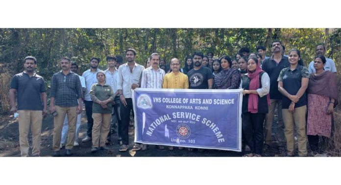 പ്രകൃതിയെ അറിയാൻ പ്രകൃതി പഠനയാത്ര സംഘടിപ്പിച്ചു പ്രകൃതിയെ അറിയാൻ പ്രകൃതി പഠനയാത്ര സംഘടിപ്പിച്ചു
