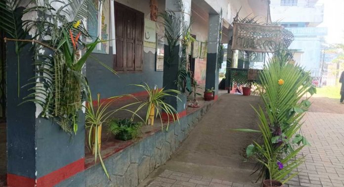 പത്തനംതിട്ട പോളിംഗിലേക്ക് : ജില്ലയിലെ എല്ലാ ബൂത്തുകളും ഹരിത ബൂത്തുകളാക്കി ശുചിത്വ മിഷനും തദ്ദേശ സ്വയംഭരണ സ്ഥാപനങ്ങളും പത്തനംതിട്ട പോളിംഗിലേക്ക് : ജില്ലയിലെ എല്ലാ ബൂത്തുകളും ഹരിത ബൂത്തുകളാക്കി ശുചിത്വ മിഷനും തദ്ദേശ സ്വയംഭരണ സ്ഥാപനങ്ങളും