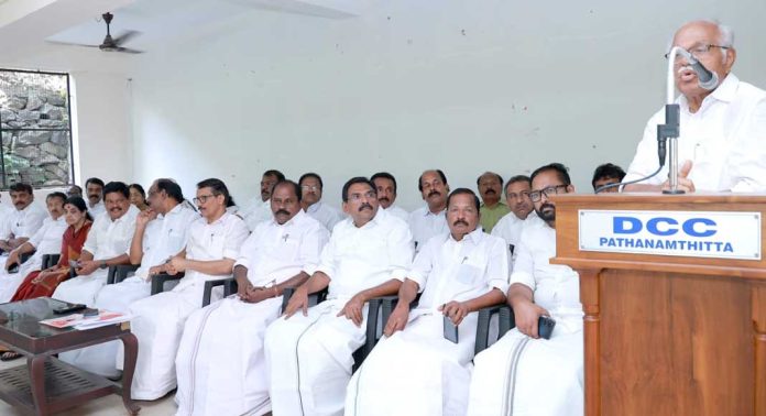 തദ്ദേശ സ്ഥാപനങ്ങളിലെ യു.ഡി.എഫ് വിജയം നിയമസഭാ തിരഞ്ഞെടുപ്പിന്റെ ചൂണ്ടുപലക ; പ്രൊഫ. പി.ജെ കുര്യൻ തദ്ദേശ സ്ഥാപനങ്ങളിലെ യു.ഡി.എഫ് വിജയം നിയമസഭാ തിരഞ്ഞെടുപ്പിന്റെ ചൂണ്ടുപലക ; പ്രൊഫ. പി.ജെ കുര്യൻ