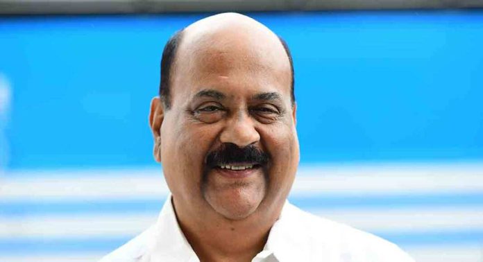 യുഡിഎഫ് മന്ത്രിസഭ ചർച്ച പുരോഗമിക്കെ മന്ത്രിസ്ഥാനത്തിൽ പ്രതികരിച്ച് മാണി സി കാപ്പൻ യുഡിഎഫ് മന്ത്രിസഭ ചർച്ച പുരോഗമിക്കെ മന്ത്രിസ്ഥാനത്തിൽ പ്രതികരിച്ച് മാണി സി കാപ്പൻ