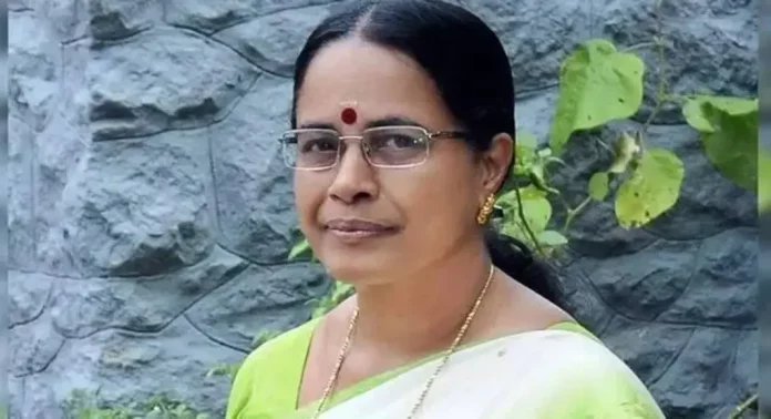 മന്ത്രി കെ എൻ ബാലഗോപാലിനെതിരെ ഗുരുതര ആരോപണവുമായി കൊട്ടാരക്കരയിലെ അയിഷ പോറ്റി മന്ത്രി കെ എൻ ബാലഗോപാലിനെതിരെ ഗുരുതര ആരോപണവുമായി കൊട്ടാരക്കരയിലെ അയിഷ പോറ്റി