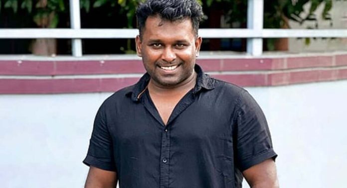 മരട് അനീഷിനെ കസ്റ്റഡിയിൽ എടുക്കാൻ തമിഴ് നാട് പോലീസ് കൊച്ചിയിൽ എത്തി മരട് അനീഷിനെ കസ്റ്റഡിയിൽ എടുക്കാൻ തമിഴ് നാട് പോലീസ് കൊച്ചിയിൽ എത്തി