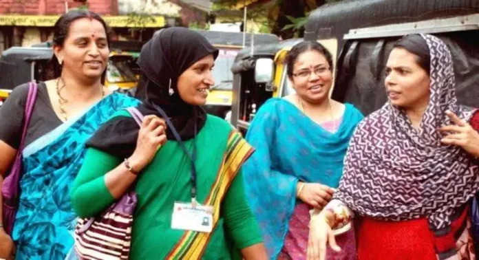 ആശമാർക്ക് ആശ്വാസ പ്രഖ്യാപനം ; 1000 രൂപ കൂട്ടി ആശമാർക്ക് ആശ്വാസ പ്രഖ്യാപനം ; 1000 രൂപ കൂട്ടി