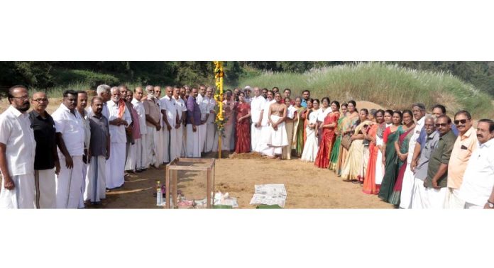 114 – മത് അയിരൂർ – ചെറുകോൽപുഴ ഹിന്ദുമത പരിഷത്ത് ; പന്തൽ നിർമ്മാണത്തിന്റെ കാൽനാട്ടു കർമ്മം നടന്നു 114 – മത് അയിരൂർ – ചെറുകോൽപുഴ ഹിന്ദുമത പരിഷത്ത് ; പന്തൽ നിർമ്മാണത്തിന്റെ കാൽനാട്ടു കർമ്മം നടന്നു