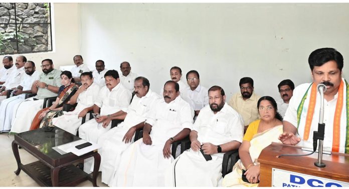 വരുന്നത് പിണറായി ഭരണത്തിന്റെ അന്ത്യം കുറിക്കുന്ന തെരഞ്ഞെടുപ്പ് : യു.ഡി.എഫ് നൂറിലധികം സീറ്റ് നേടി അധികാരത്തില് വരും : എ.പി. അനില് കുമാര് വരുന്നത് പിണറായി ഭരണത്തിന്റെ അന്ത്യം കുറിക്കുന്ന തെരഞ്ഞെടുപ്പ് : യു.ഡി.എഫ് നൂറിലധികം സീറ്റ് നേടി അധികാരത്തില് വരും : എ.പി. അനില് കുമാര്