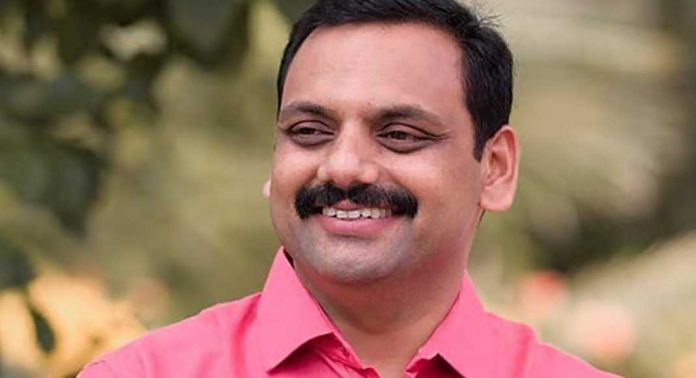 ഡീന് കുര്യാക്കോസ് എംപിക്ക് അറസ്റ്റ് വാറന്റ് ഡീന് കുര്യാക്കോസ് എംപിക്ക് അറസ്റ്റ് വാറന്റ്