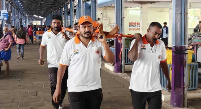 ആത്മസംതൃപ്തിയോടെ മല ഇറങ്ങാന് ദേശീയ ദുരന്ത നിവാരണ സേന ആത്മസംതൃപ്തിയോടെ മല ഇറങ്ങാന് ദേശീയ ദുരന്ത നിവാരണ സേന