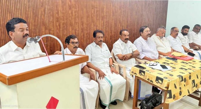 മധ്യകേരള ജാഥയുടെ വിജയം ഉറപ്പാക്കാൻ കേരള കോൺഗ്രസ് (എം) പത്തനംതിട്ട ജില്ലാ കമ്മിറ്റി ഒരുക്കങ്ങൾ പൂർത്തിയായി മധ്യകേരള ജാഥയുടെ വിജയം ഉറപ്പാക്കാൻ കേരള കോൺഗ്രസ് (എം) പത്തനംതിട്ട ജില്ലാ കമ്മിറ്റി ഒരുക്കങ്ങൾ പൂർത്തിയായി
