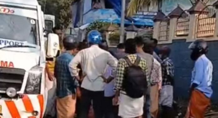 കൂടലില് ബൈക്കുകള് തമ്മില് കൂട്ടിയിടിച്ച് യുവാക്കള്ക്ക് പരിക്ക് കൂടലില് ബൈക്കുകള് തമ്മില് കൂട്ടിയിടിച്ച് യുവാക്കള്ക്ക് പരിക്ക്