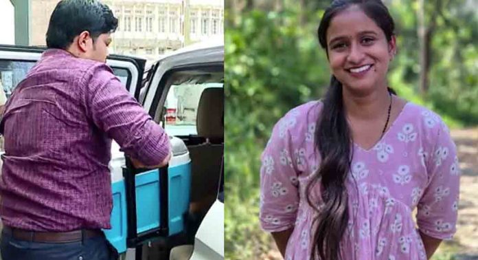 സംസ്ഥാനത്ത് വീണ്ടും അവയവദാനം ; കണ്ണൂരിൽ മരിച്ച പതിനേഴുകാരിയുടെ വൃക്ക തിരുവനന്തപുരത്ത് എത്തിച്ചു സംസ്ഥാനത്ത് വീണ്ടും അവയവദാനം ; കണ്ണൂരിൽ മരിച്ച പതിനേഴുകാരിയുടെ വൃക്ക തിരുവനന്തപുരത്ത് എത്തിച്ചു