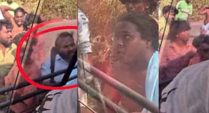 മൂന്നാറിൽ വിനോദ സഞ്ചാരികളും നാട്ടുകാരും തമ്മിൽ സംഘര്ഷം ; നാലുപേര്ക്ക് പരിക്ക് മൂന്നാറിൽ വിനോദ സഞ്ചാരികളും നാട്ടുകാരും തമ്മിൽ സംഘര്ഷം ; നാലുപേര്ക്ക് പരിക്ക്