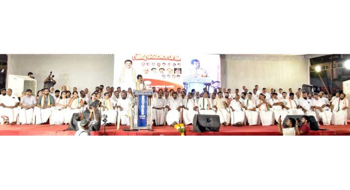 വന്യജീവി ആക്രമണത്തിന് യുഡിഎഫ് സർക്കാർ ശാസ്ത്രീയ പരിഹാരം കണ്ടെത്തും : കെ സി വേണുഗോപാൽ വന്യജീവി ആക്രമണത്തിന് യുഡിഎഫ് സർക്കാർ ശാസ്ത്രീയ പരിഹാരം കണ്ടെത്തും : കെ സി വേണുഗോപാൽ