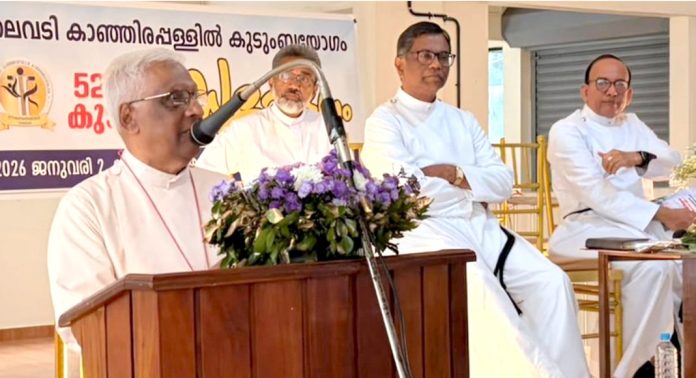 തലവടി കാഞ്ഞിരപ്പള്ളിൽ കുടുംബയോഗം 52-ാം വാർഷിക സമ്മേളനം നടന്നു തലവടി കാഞ്ഞിരപ്പള്ളിൽ കുടുംബയോഗം 52-ാം വാർഷിക സമ്മേളനം നടന്നു
